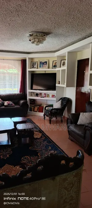 4bdrm Mansion in Thome Thome for sale