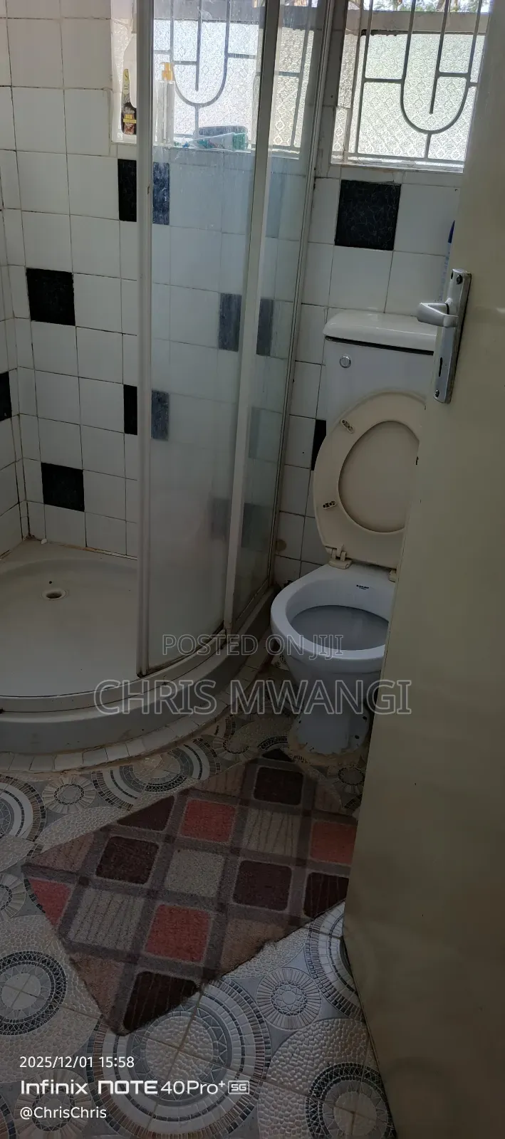 5bdrm Maisonette in Thome Thome Estate for sale
