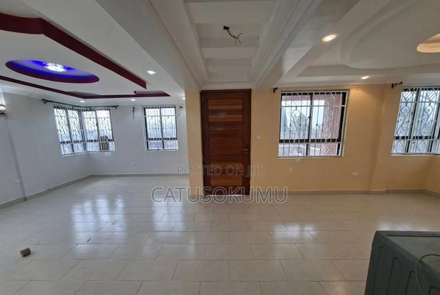 5bdrm Maisonette in Katani for rent - thumbnail 3