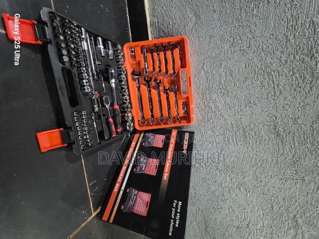 82pcs Toolset - main view