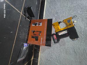 Cordless Bagclosing Machine - thumbnail 2