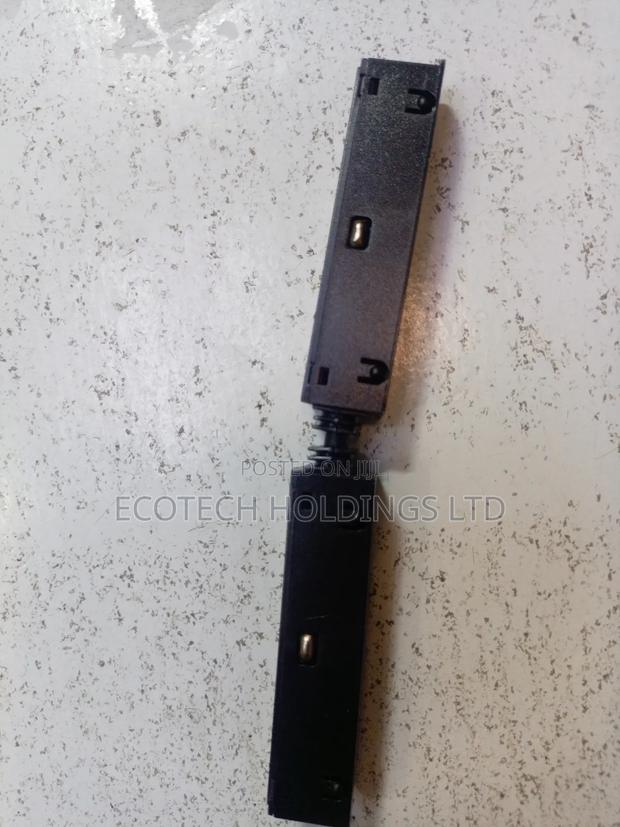 Straight Magnetic Connector. - main view