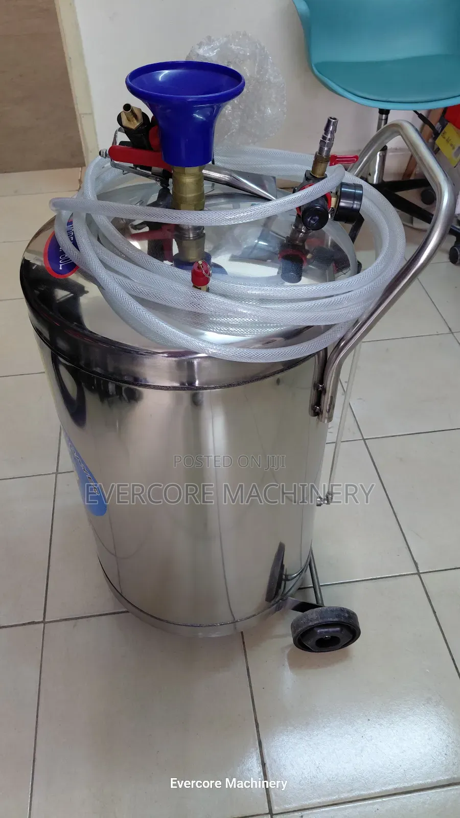 Anti Rusting Pneumatic Soap Dispenser Machine Stainless Steel.