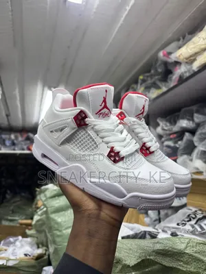 Jordan 4 Metallic Red