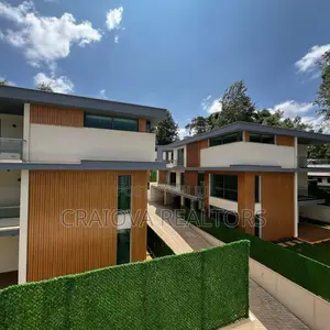 5bdrm Villa in Lavington for sale