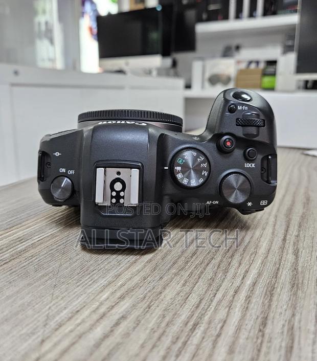 Canon R6
Canon Eos R6 Mirrorless Camera - thumbnail 6