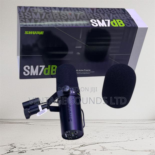 Shure Sm7db Dynamic Vocal Microphone - main view