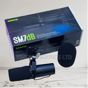 Shure Sm7db Dynamic Vocal Microphone