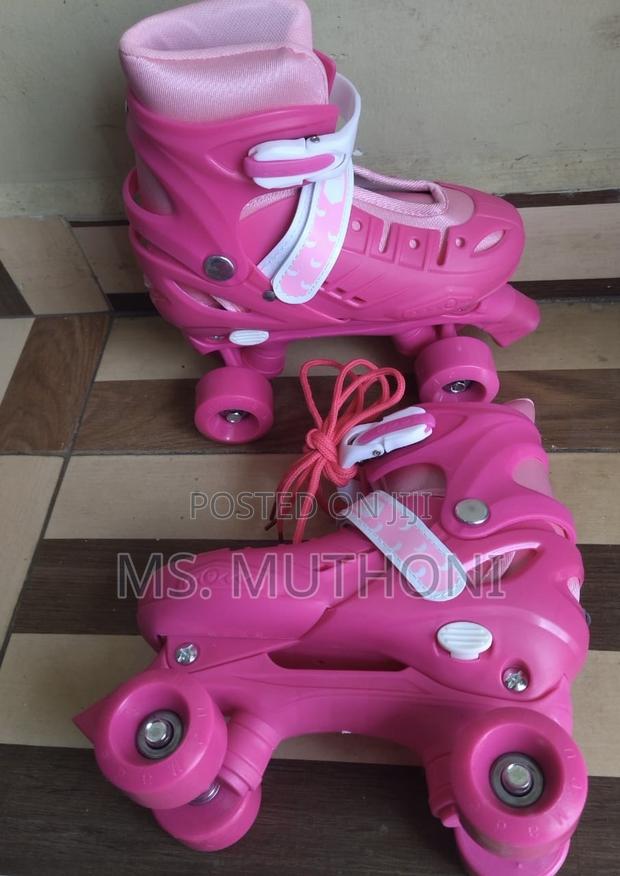 ( Beginners Friendly) Pink Adjustable Quad Roller Skates for Children - main view