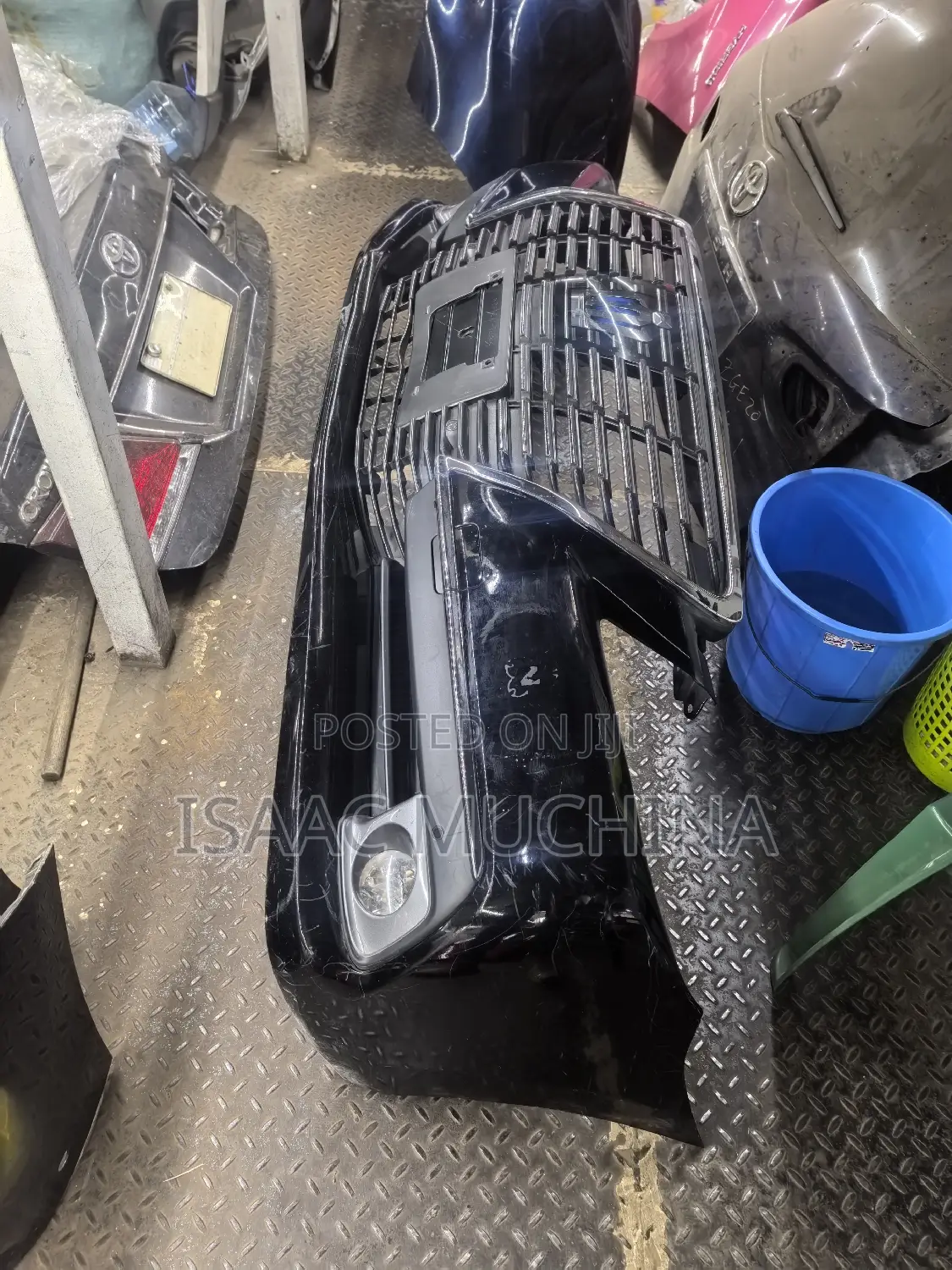 Royal Saloon Bumper