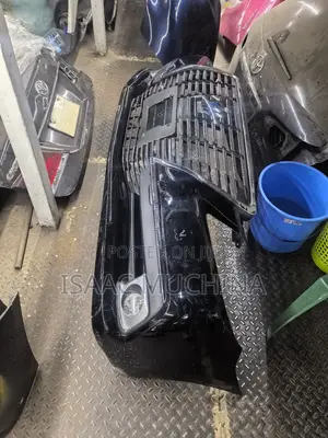 Royal Saloon Bumper