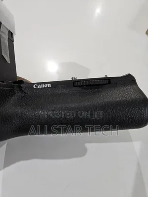 Canon Bg-E14 Battery Grip for Eos 70d, 80d, and 90d