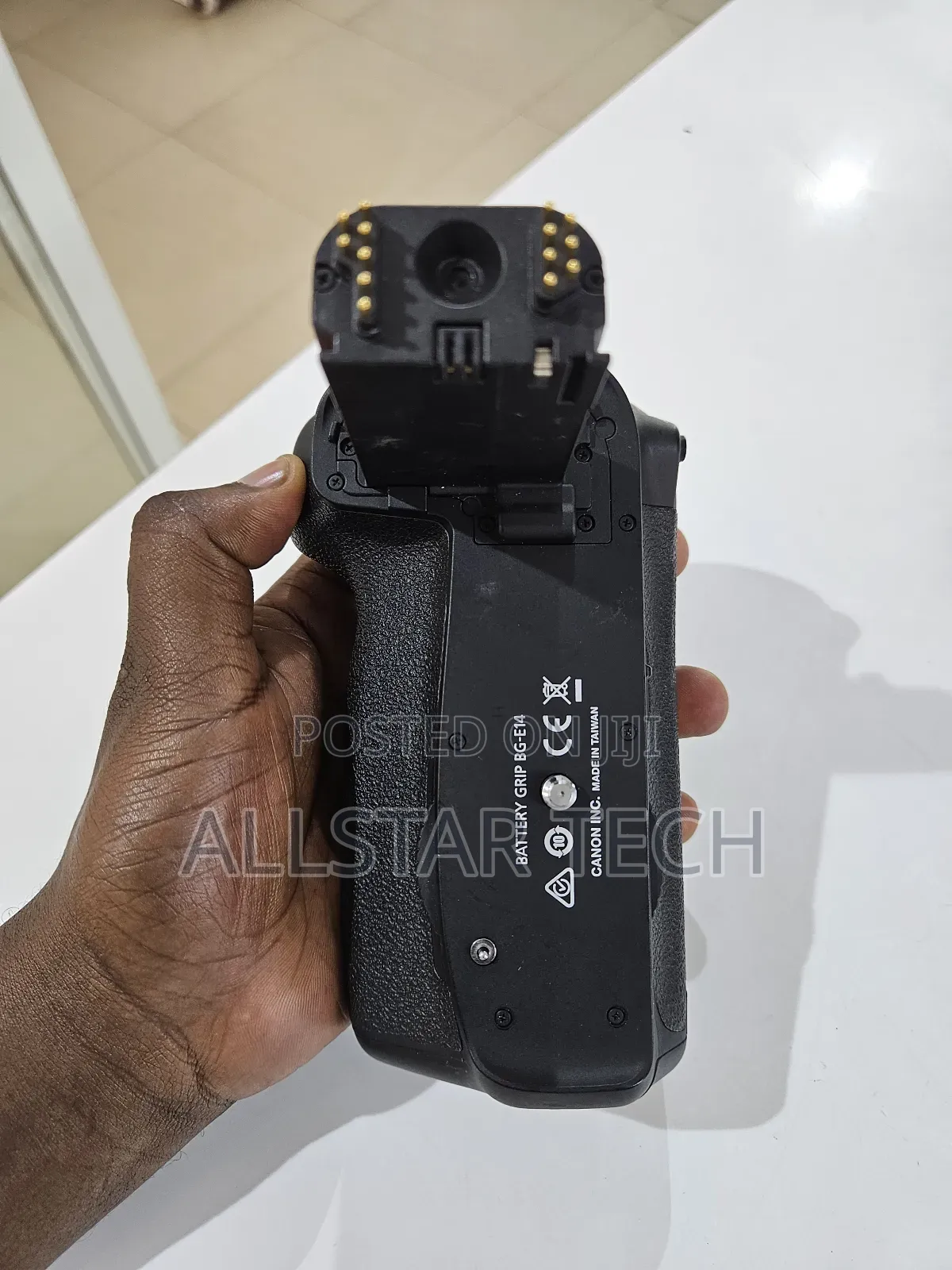 Canon Bg-E14 Battery Grip for Eos 70d, 80d, and 90d