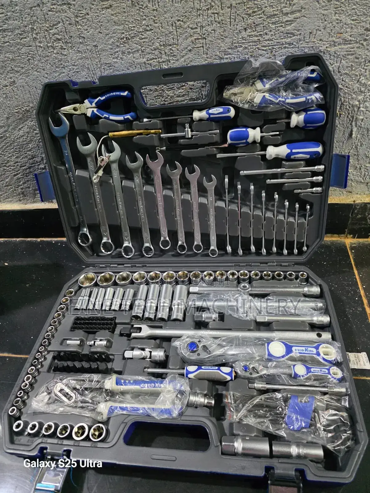 Good King Socket Wrench
