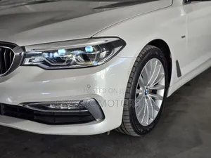 BMW 523i 2019 White