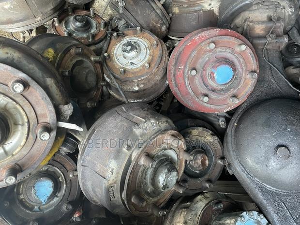 Front Axel Assembly Isuzu Frr33