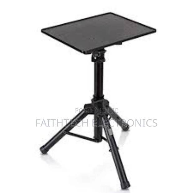 . Heavy Duty Projector Tripod Stand – Firm Stable