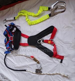 Full Body Fall Protection Safety Roofing Harness