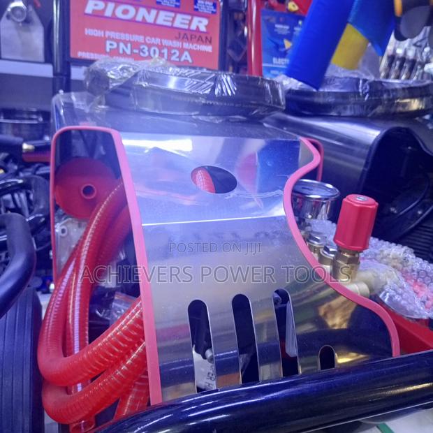 Pioneer High Pressure 4400psi Car Wash Machine