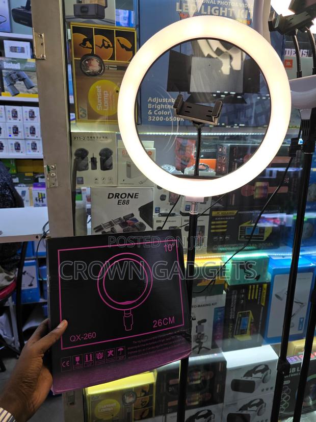 Adjustable 10" Led Ring Light for Vlogging and Live Streaming - main view