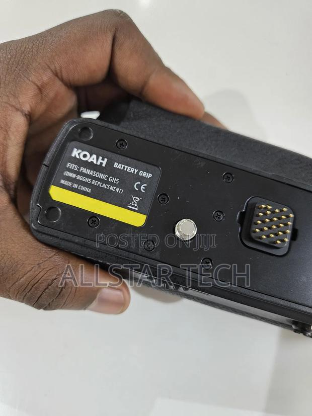 Koah Battery Grip for Panasonic Lumix Dc-Gh5 - thumbnail 2