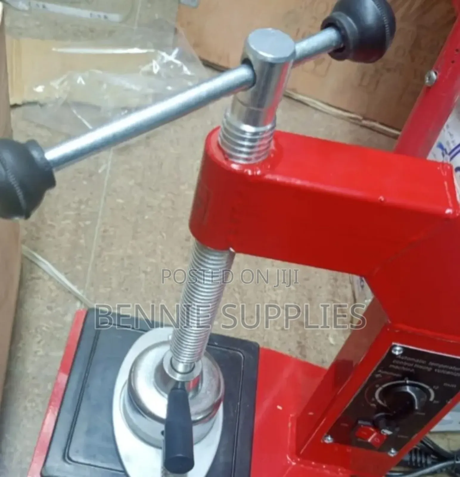 Automatic Temperature Control/Grilled Tyle Vulcating Machine