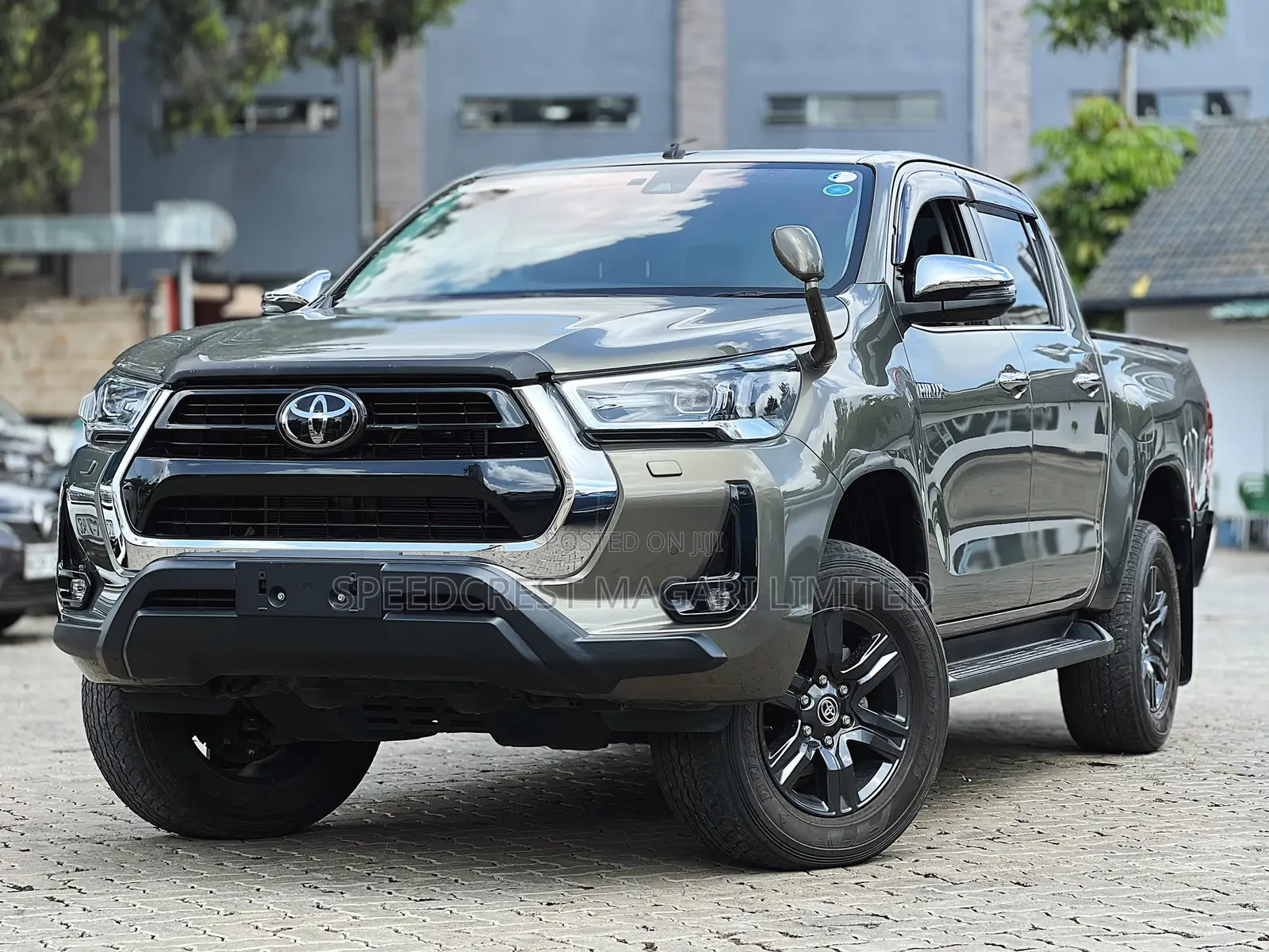 Toyota Hilux 2021 Silver