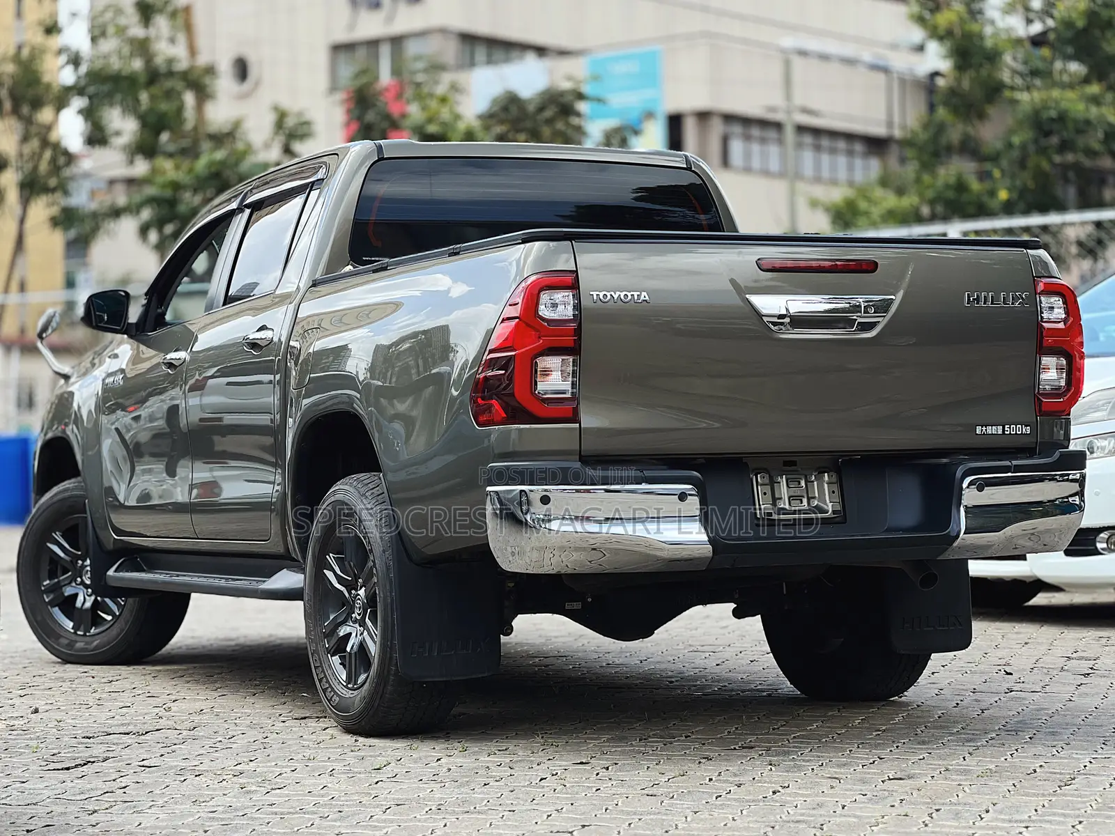 Toyota Hilux 2021 Silver