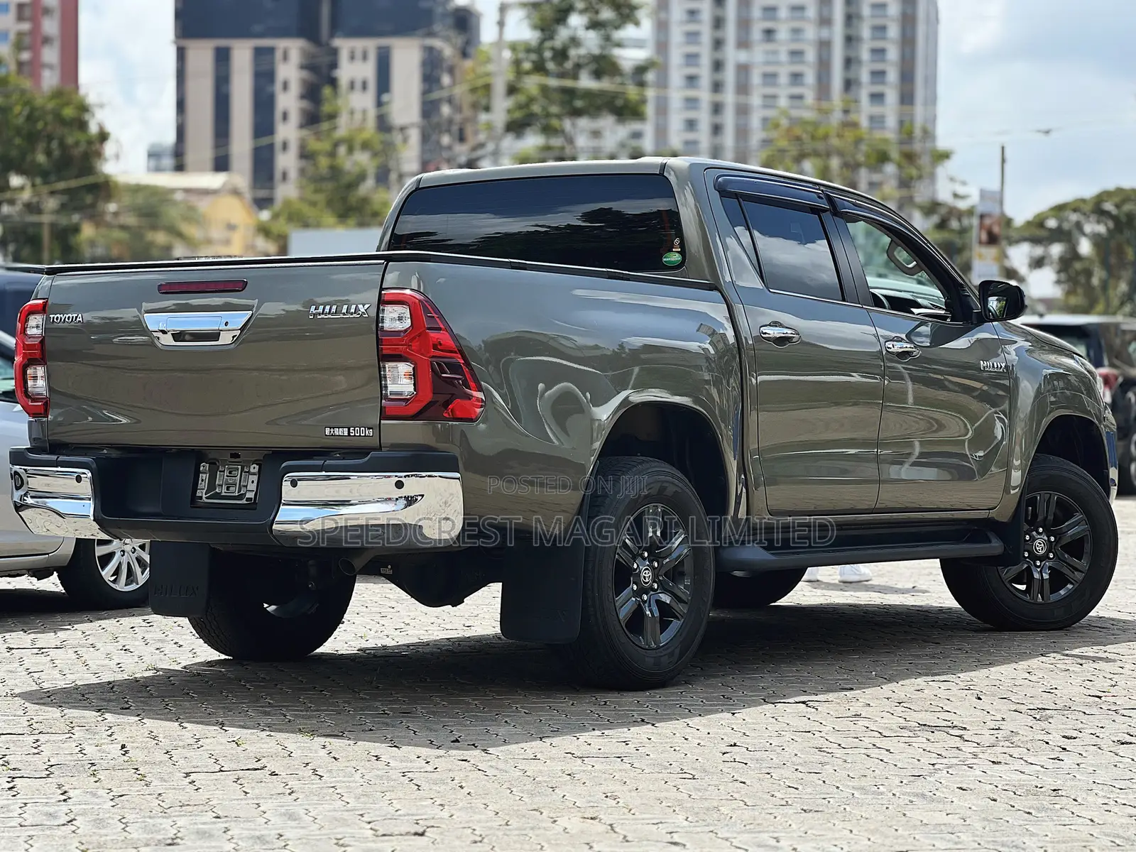 Toyota Hilux 2021 Silver