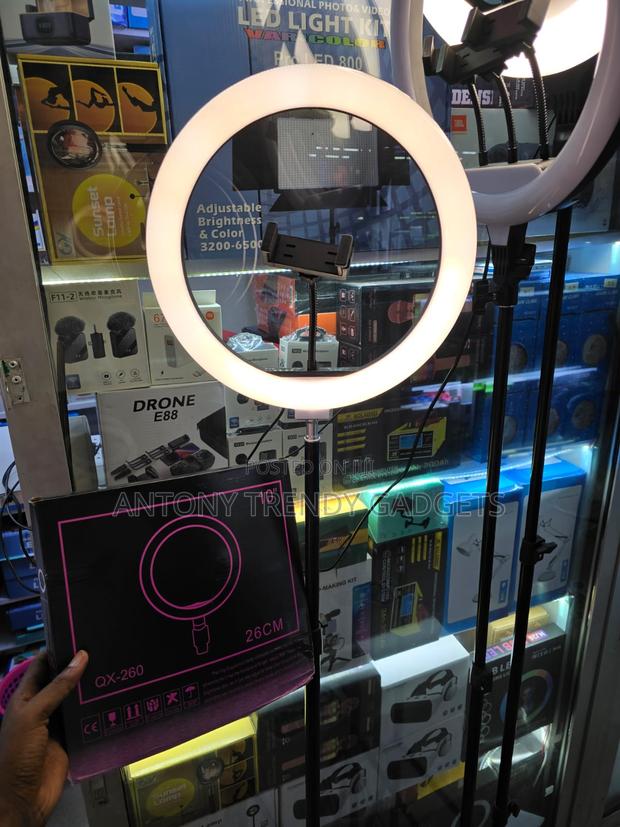 Portable 10-inch Led Ring Light Kit For Live Streaming & Vlogging - thumbnail 4