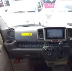 Suzuki Every Wagon 2019 White