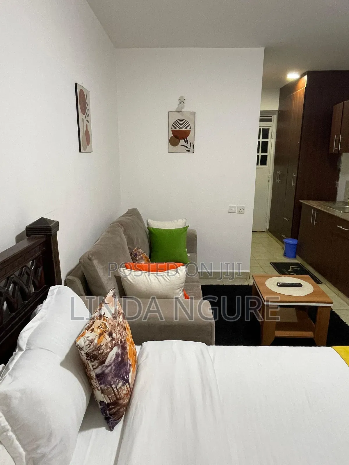 Studio Airbnb in Ruaka, Jiji Poa Apartment