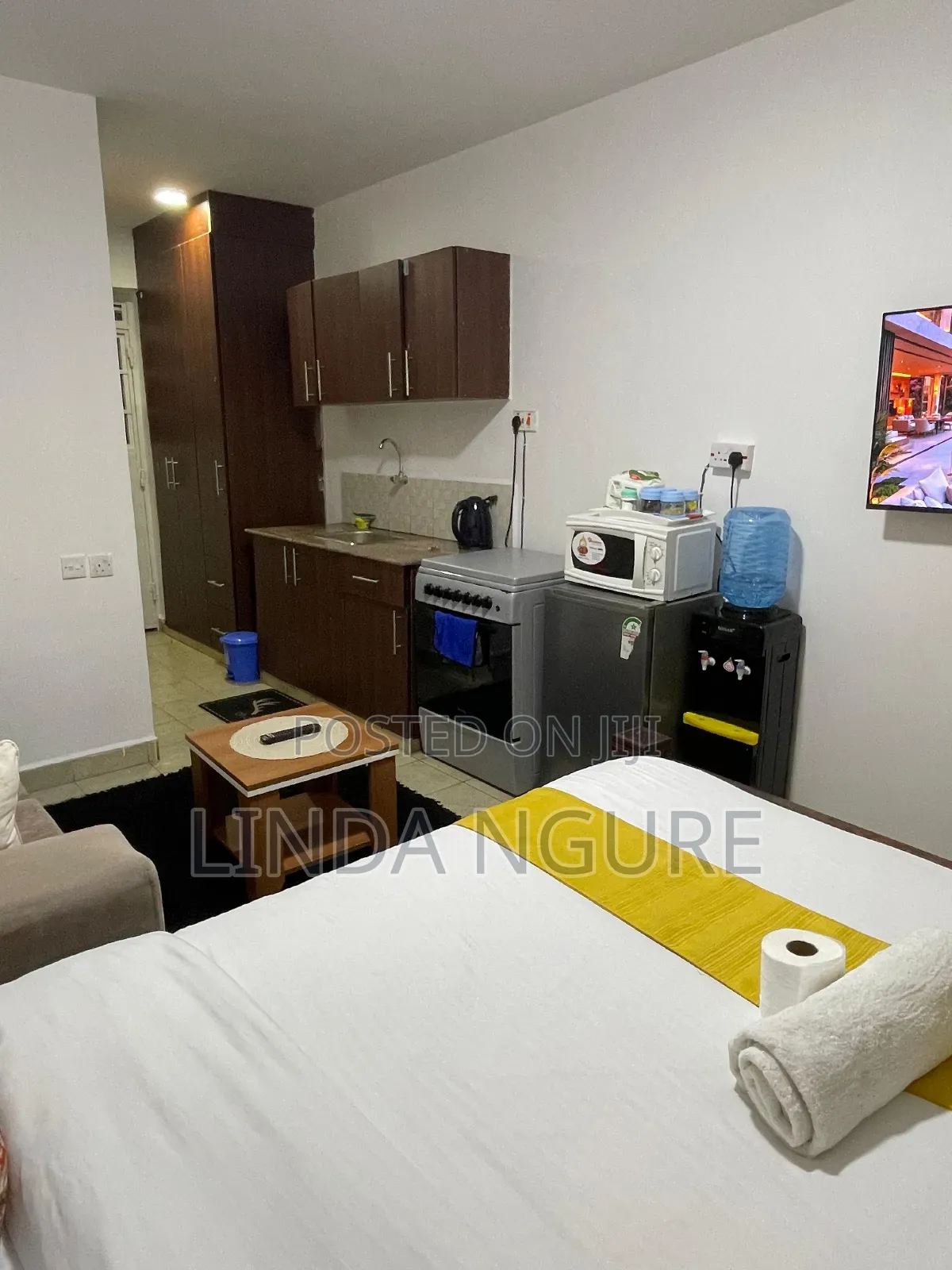 Studio Airbnb in Ruaka, Jiji Poa Apartment