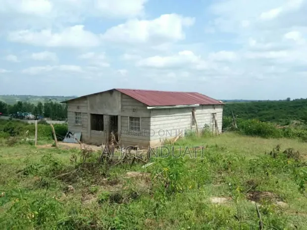 2bdrm House in Ngoliba for sale
