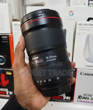 Canon Ef 16-35mm F/2.8l Iii Usm Lens