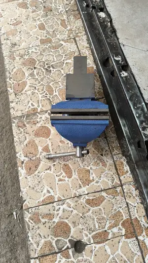 Bench Vice