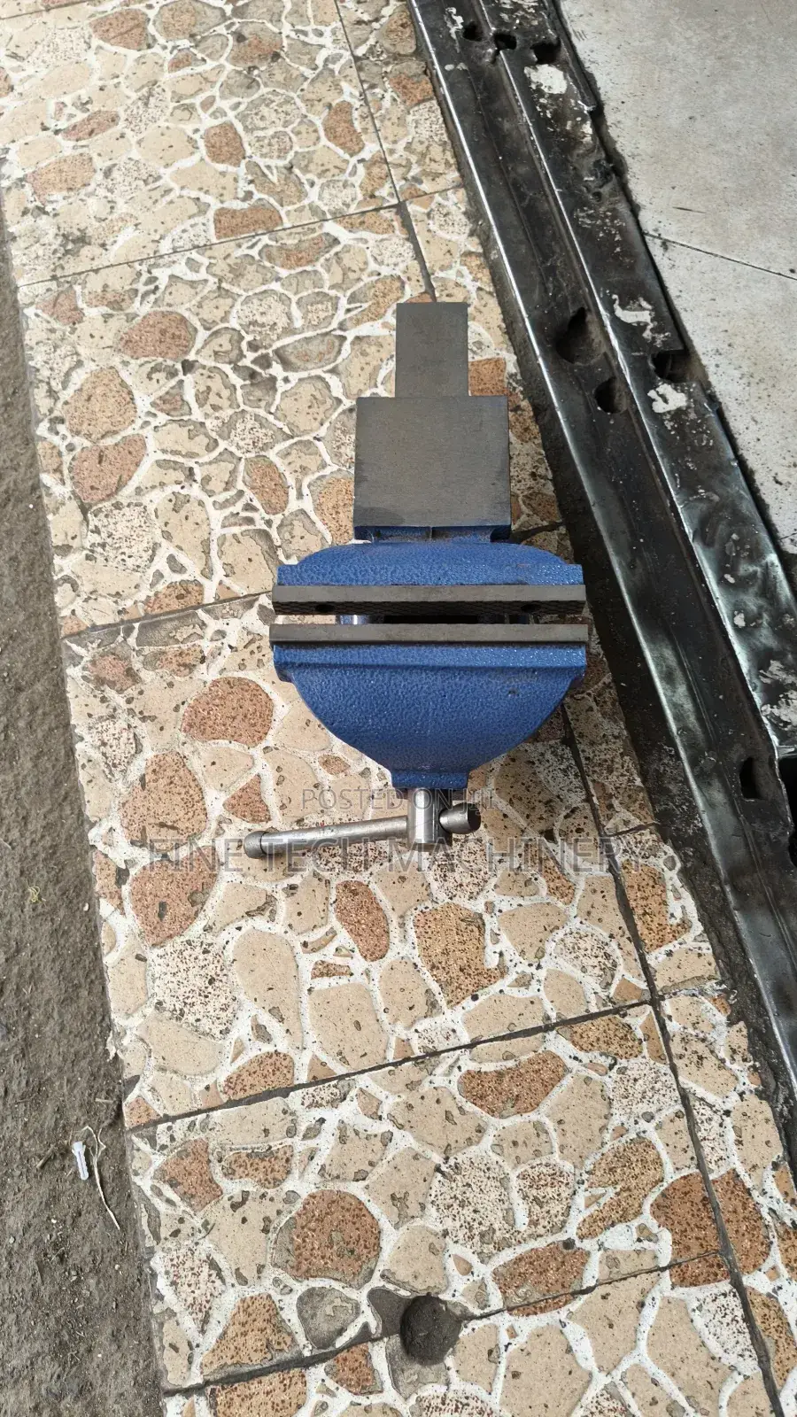 Bench Vice