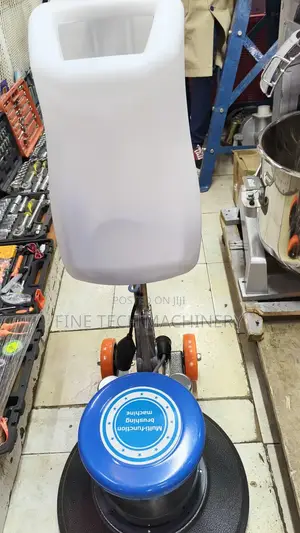Floor Scruber
