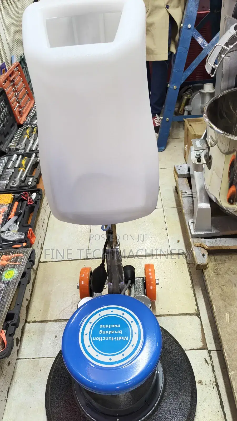 Floor Scruber