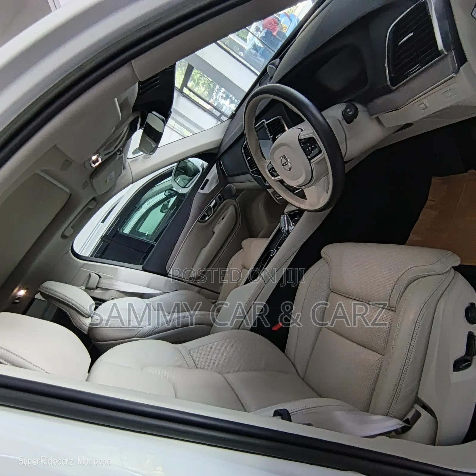 Volvo XC90 2022 White