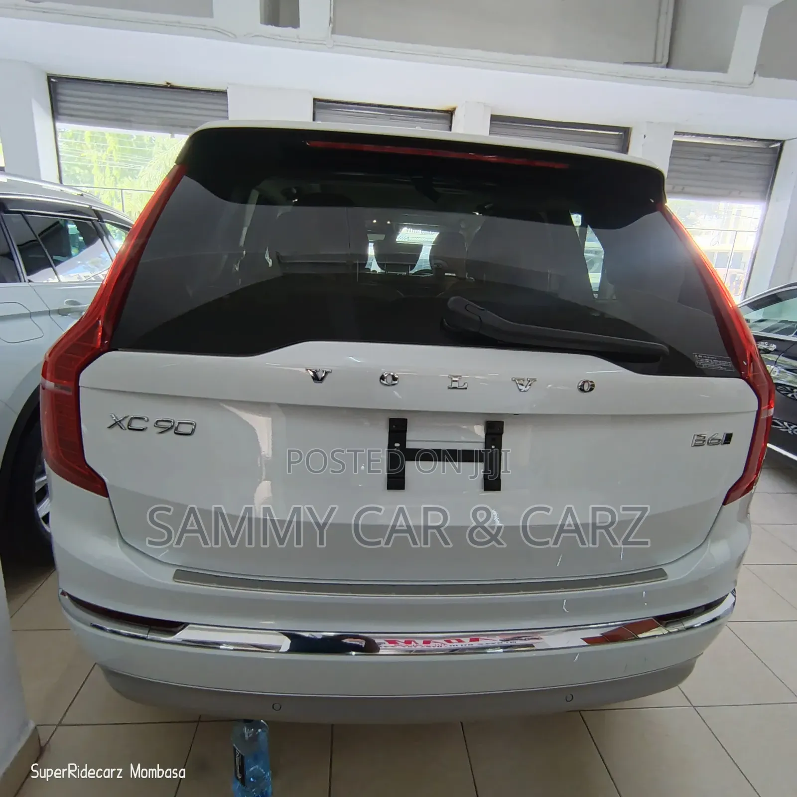 Volvo XC90 2022 White