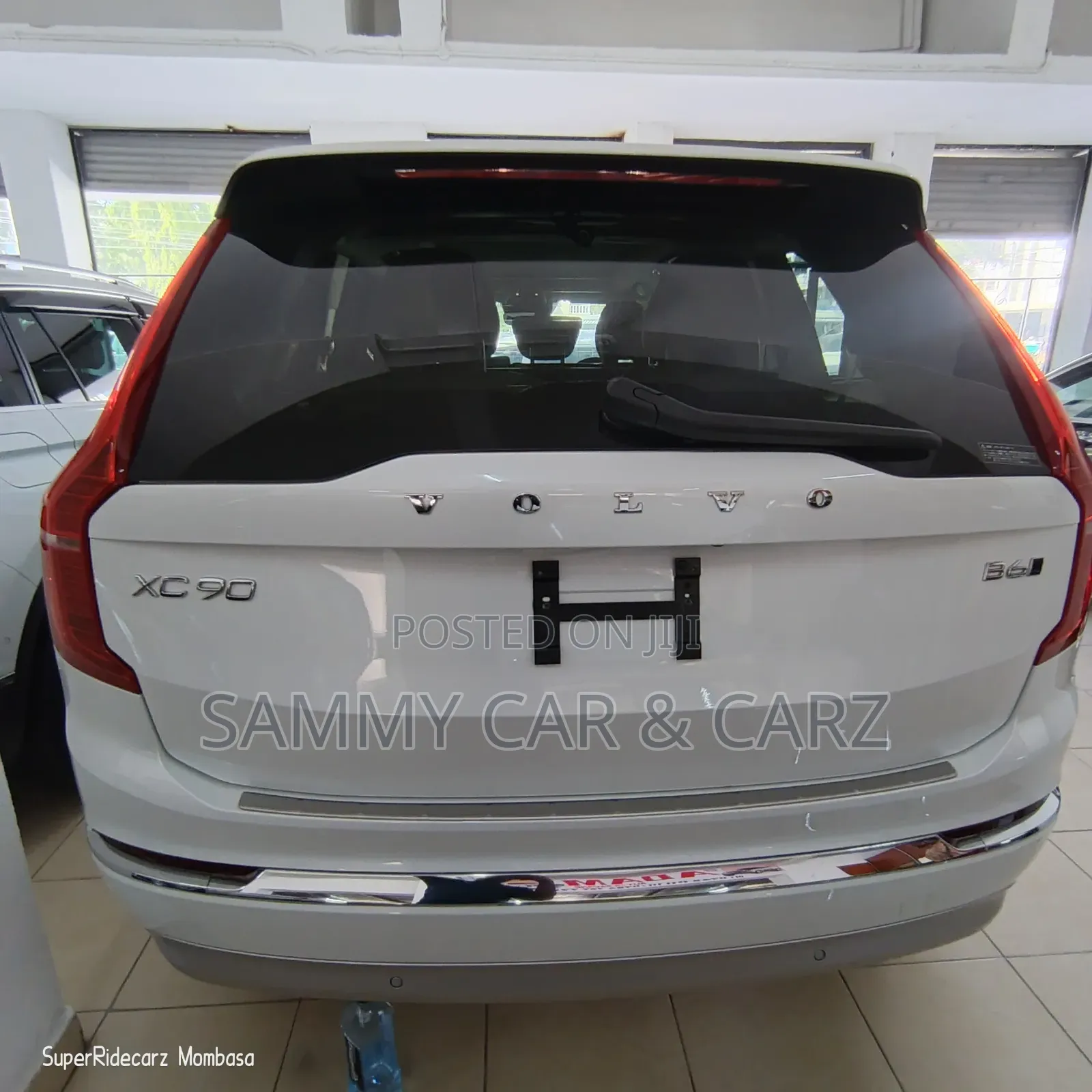 Volvo XC90 2022 White