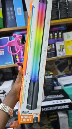 Plokama Vl-06 Pro Rgb Video Light With Tripod Mount