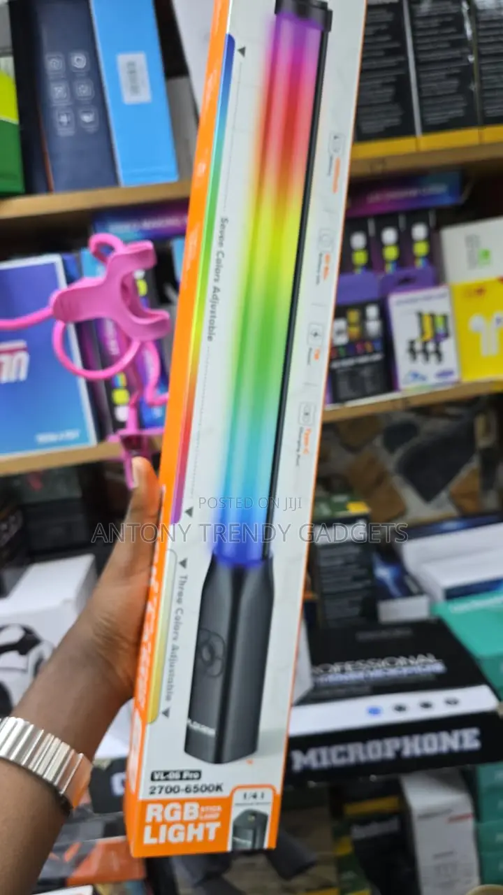 Plokama Vl-06 Pro Rgb Video Light With Tripod Mount
