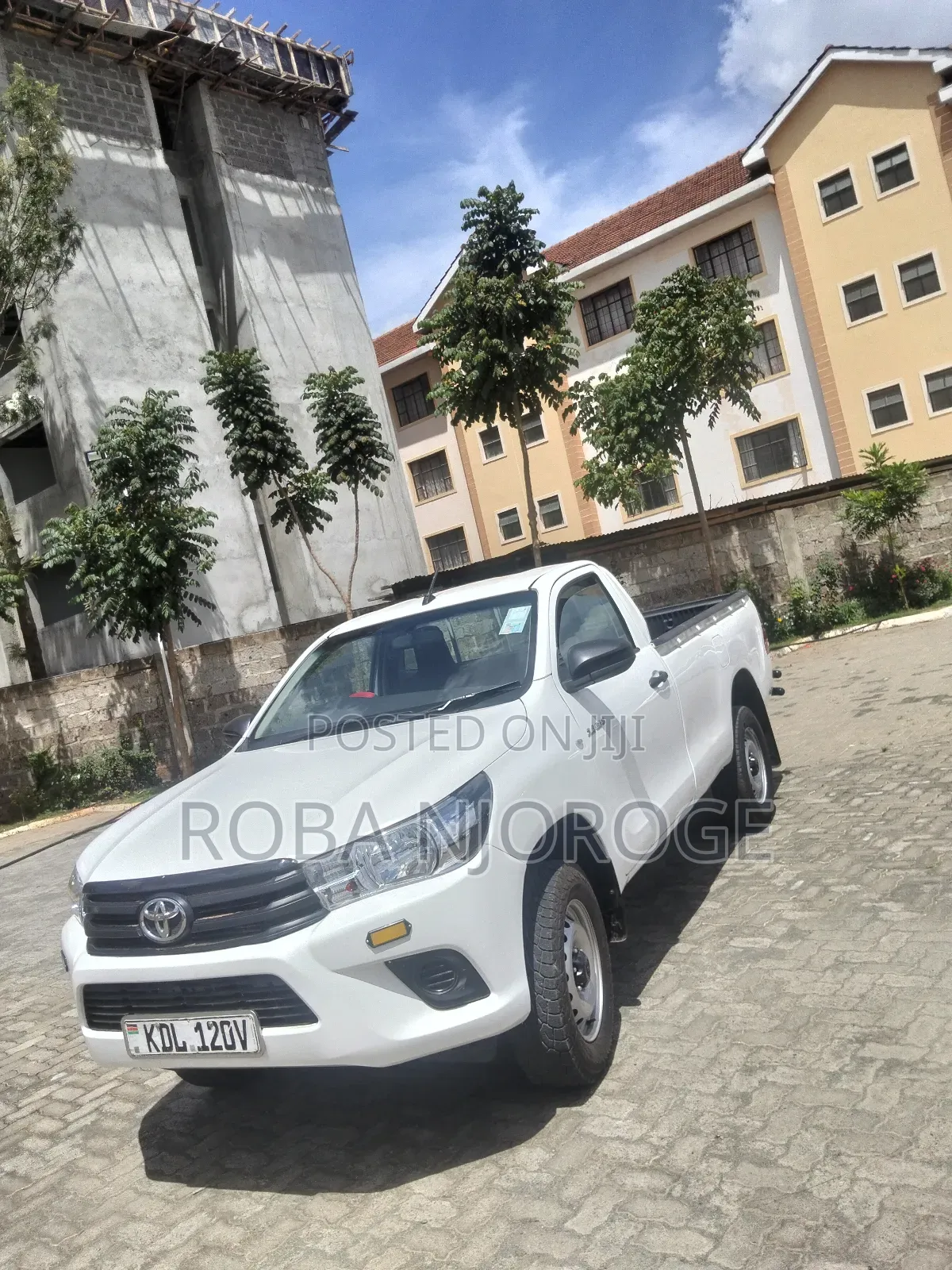 Toyota Hilux Revo Single Cab Deisel 2.4 RWD 2022 Off white