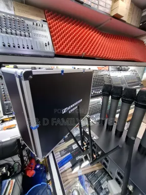 Sennheiser Ew8000 Eight in 1 Wireless Microphone Adjustable Frequency