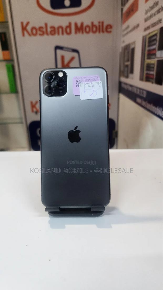 Apple iPhone 11 Pro Max 256 GB Gray - thumbnail 2