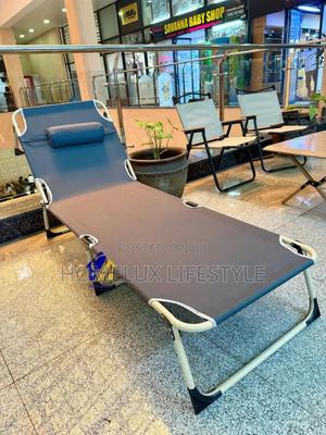 Elegant Portable Metal Ergonomic Reclining Bed Lounge Chair Gt9k