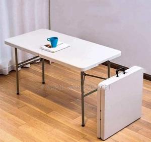 Adjustable Outdoor Rectangular Table - thumbnail 2