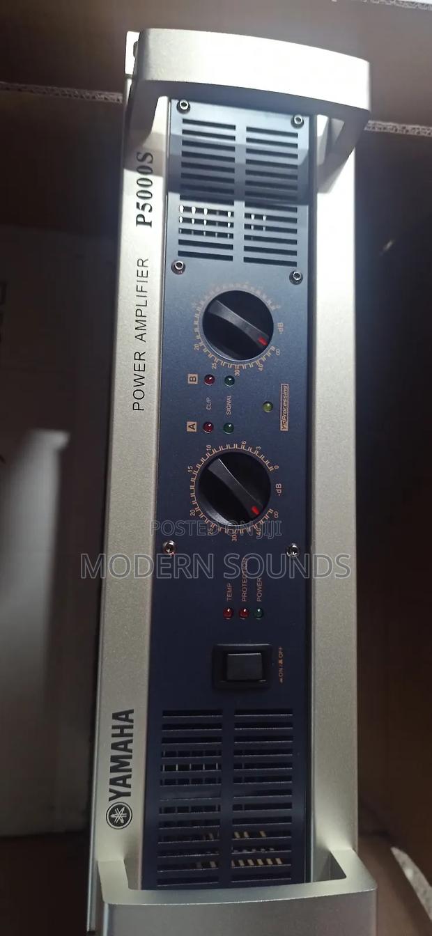 Amplifier Yamaha P5000s - main view